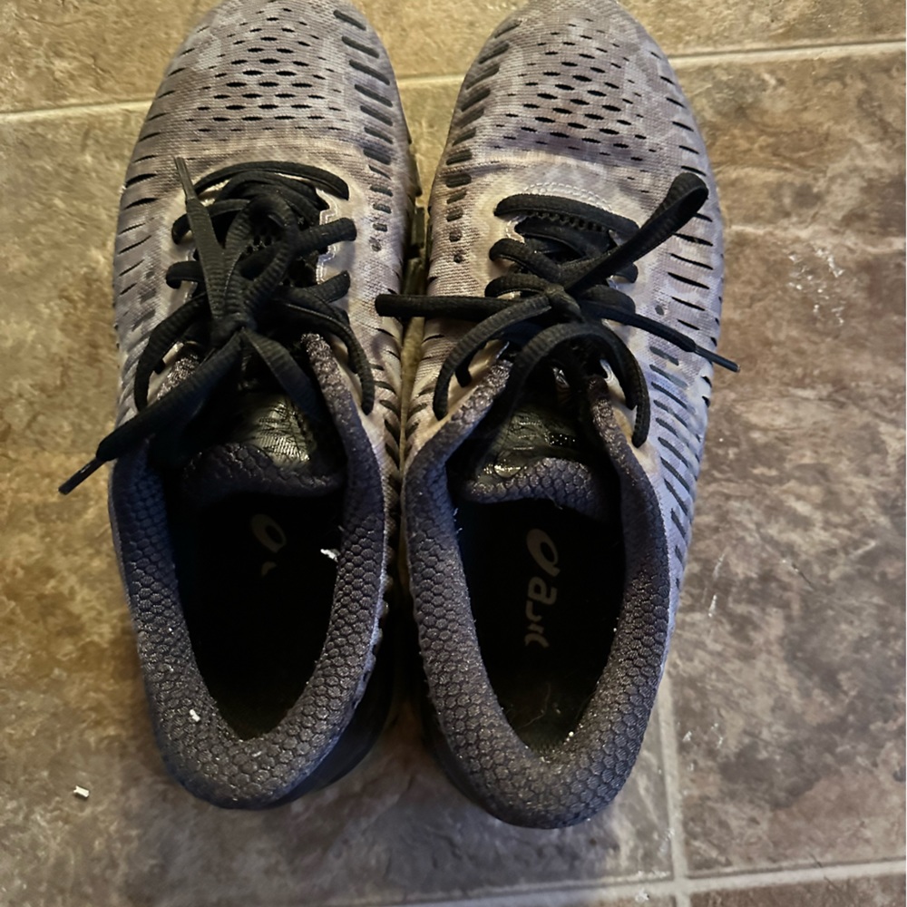 ASICS size 8